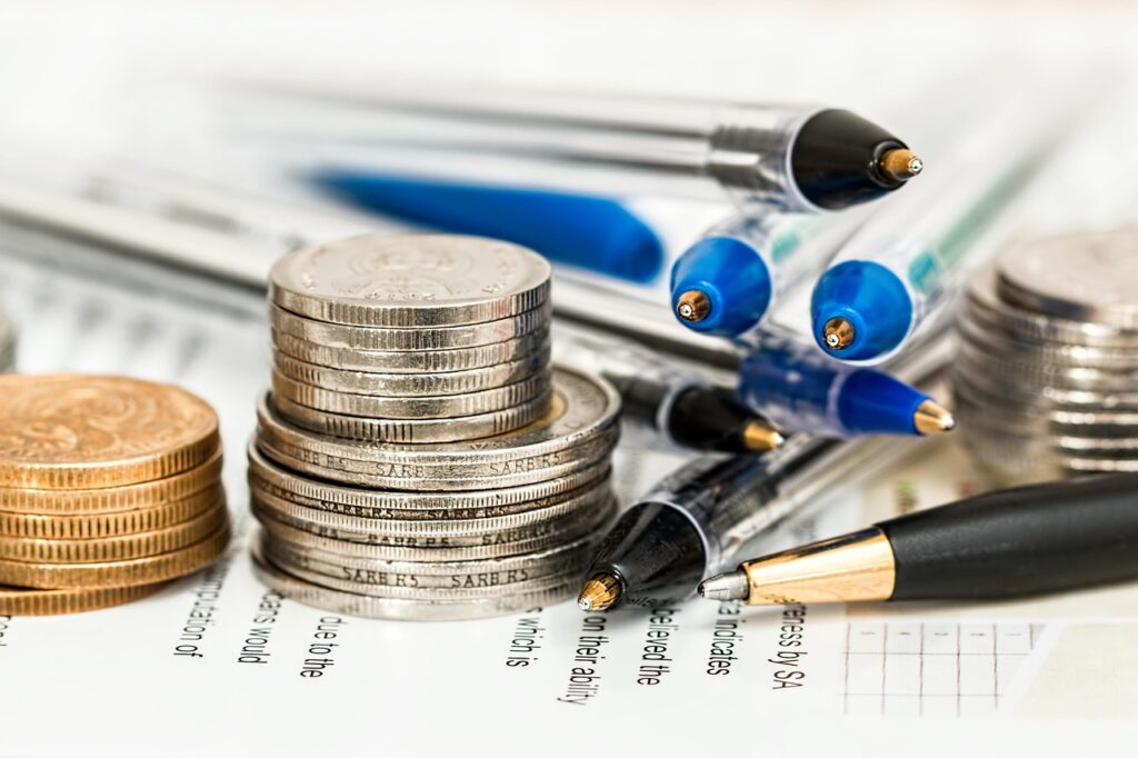 ブラック企業を辞めたいけどお金ない場合の対処法は？
